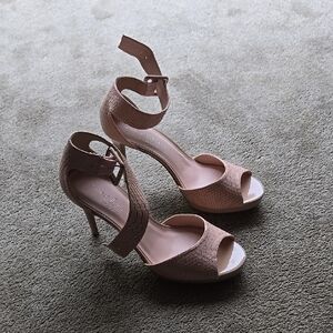 Chinese Laundry Pink Stiletto Heels SnakeSkin Size 11